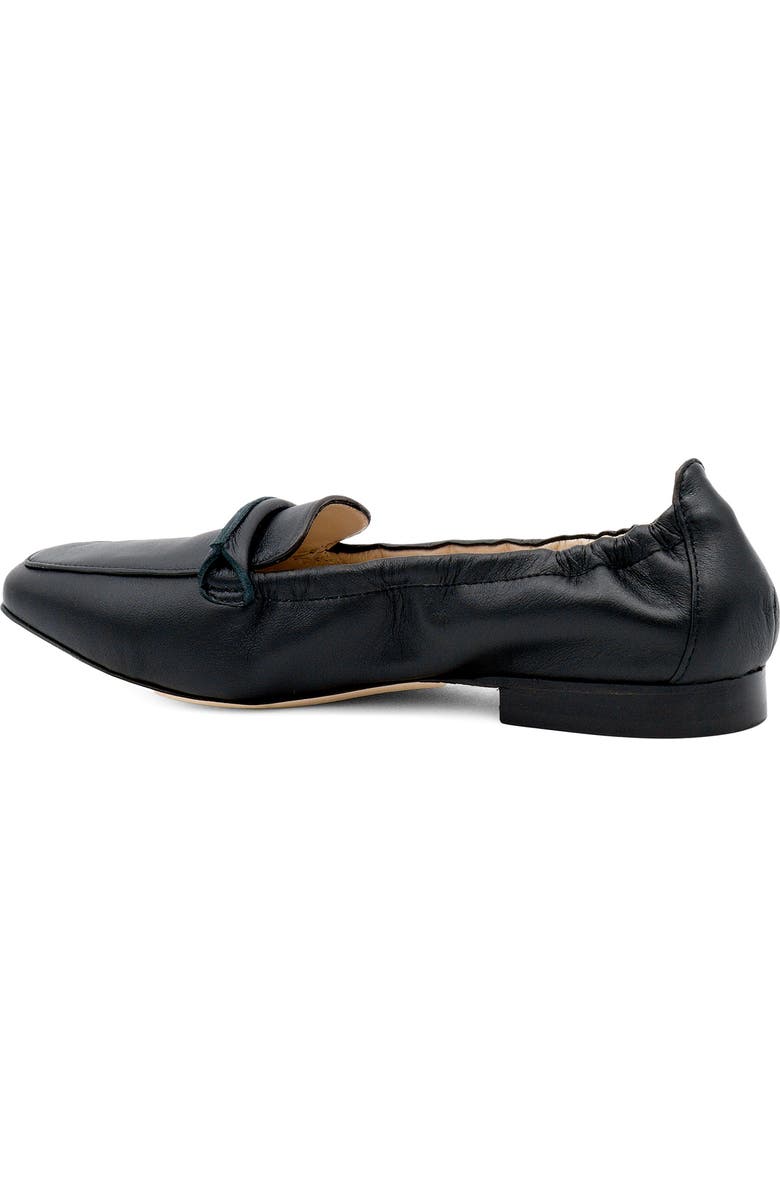 Amalfi by Rangoni Gabina Loafer, Alternate, color, Black Etoile