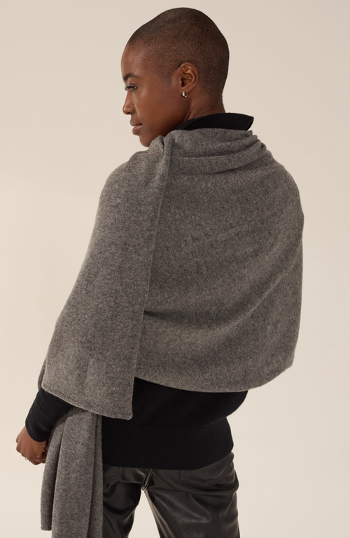 Italic Amara Cashmere Wrap In Heather Grey