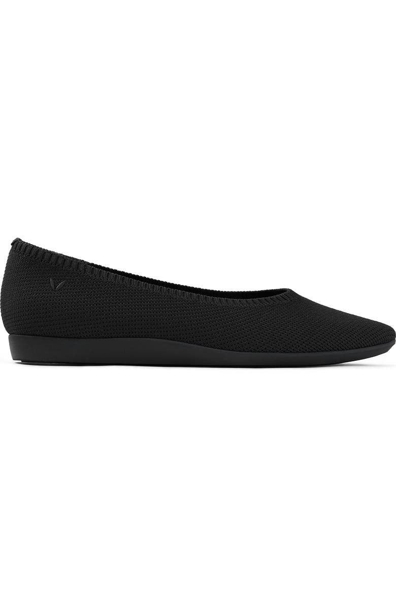 VIVAIA Aria Walker Pointed Toe Flat, Alternate, color,