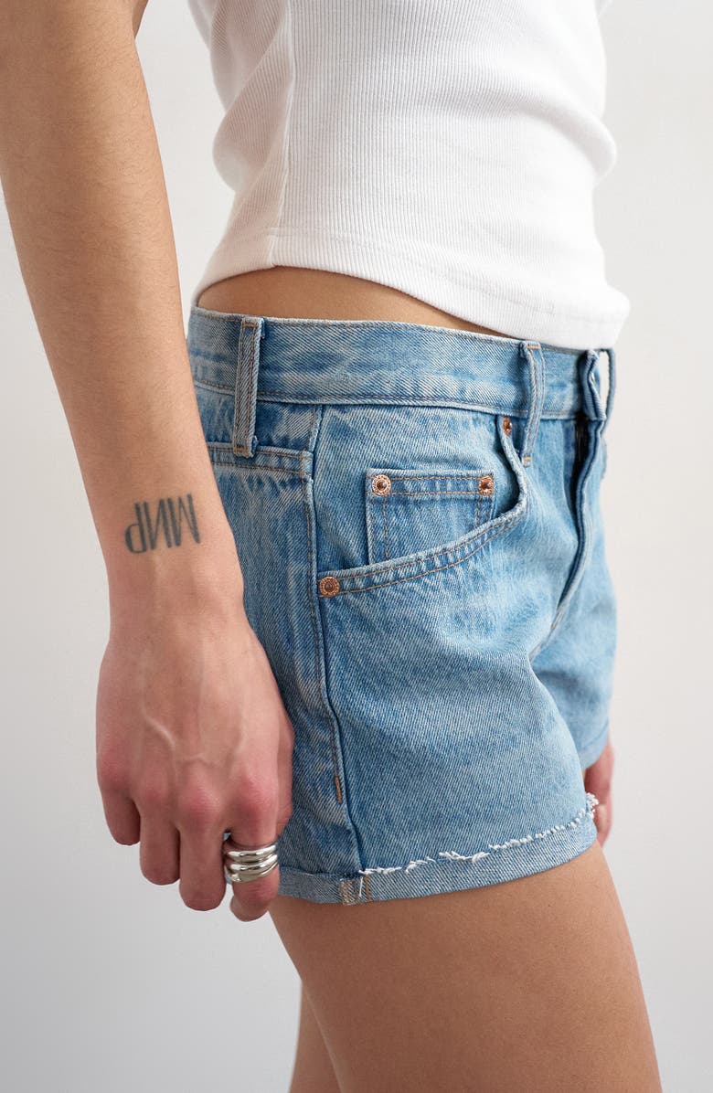 Topshop Ultrashort Denim Shorts, Alternate, color, Medium Blue