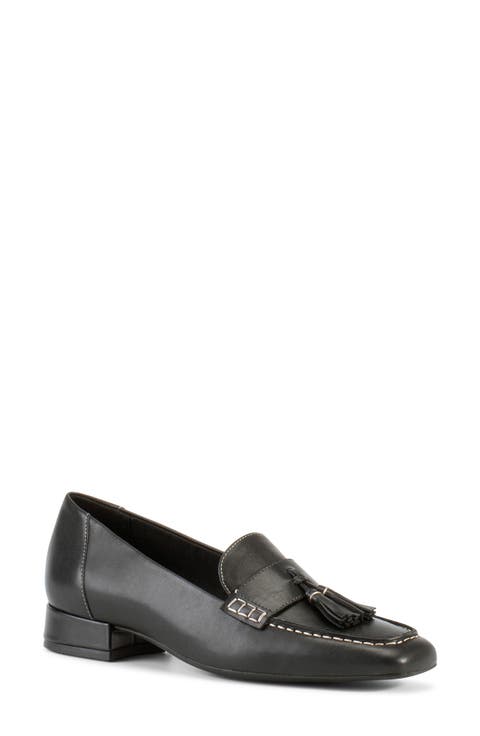 Debbi Tassel Loafer (Women)