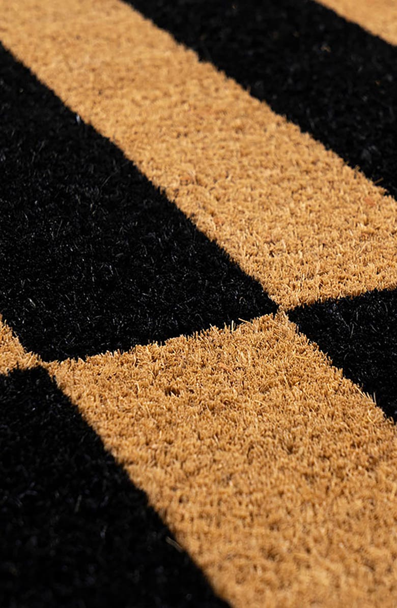 ENTRYWAYS Alternating Stripe Doormat, Alternate, color, Natural Coir / Black