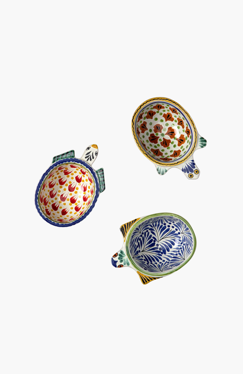 Uncommon Goods Majolica Salsa Turtle Bowls Set In Multicolor