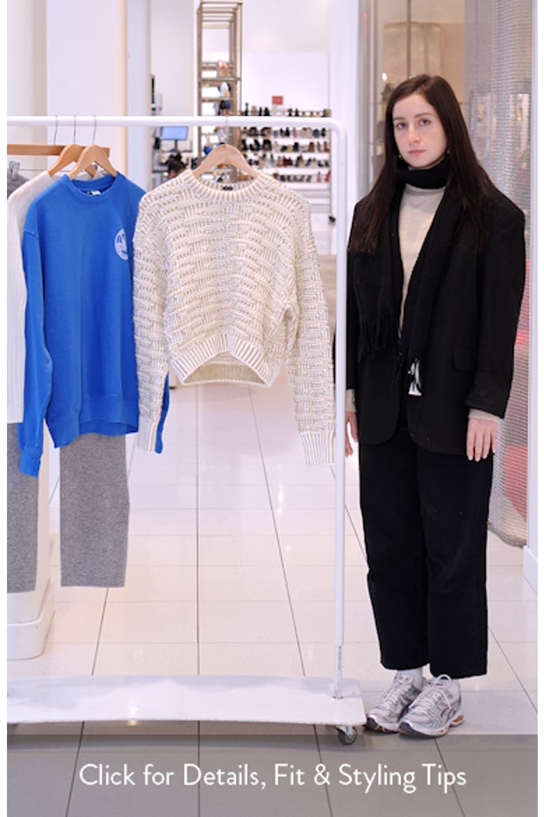 Flomira Sweater video