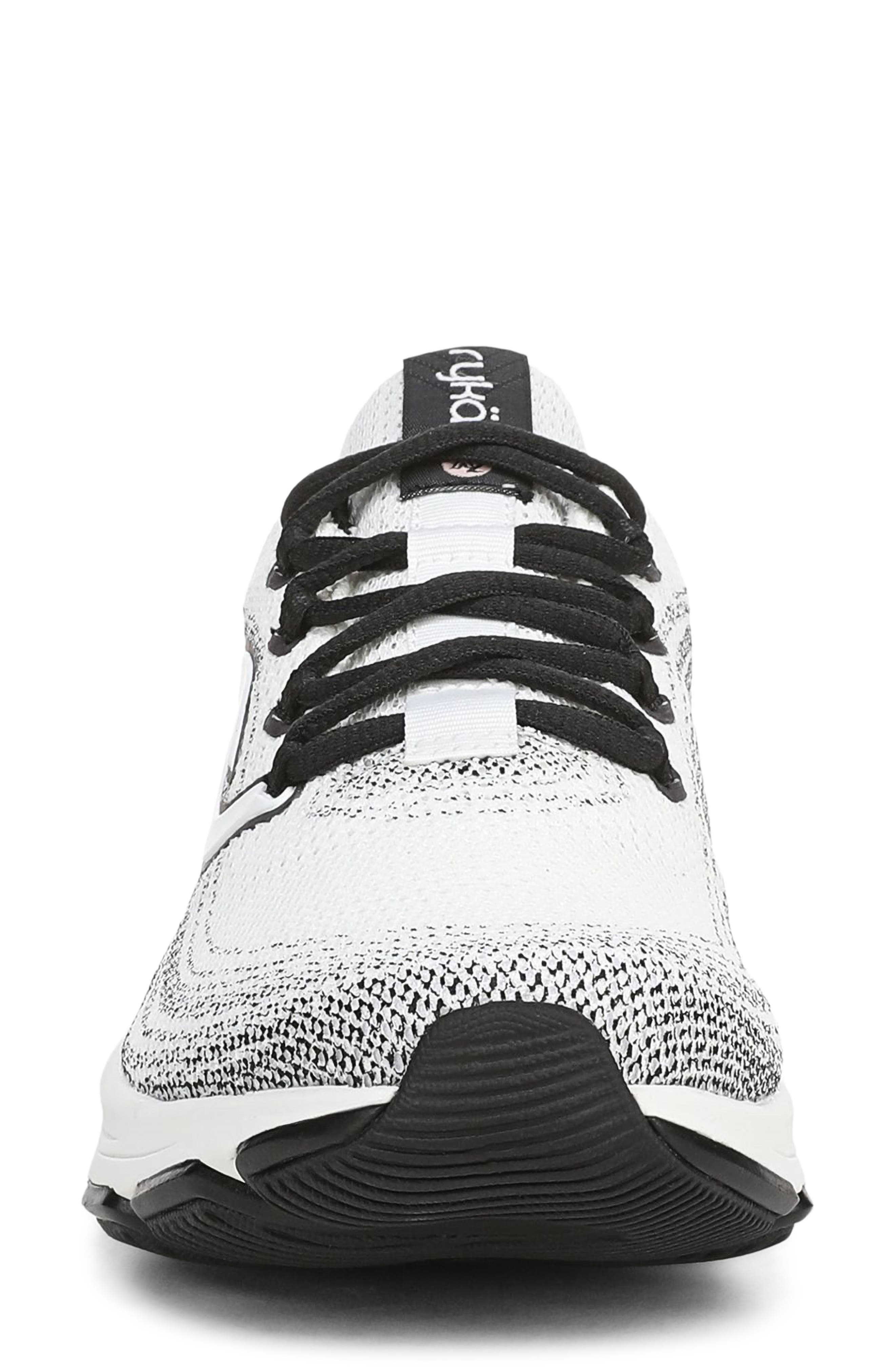 Devotion X 2 Walking Shoe, Alternate, color, BRILLIANT / WHITE