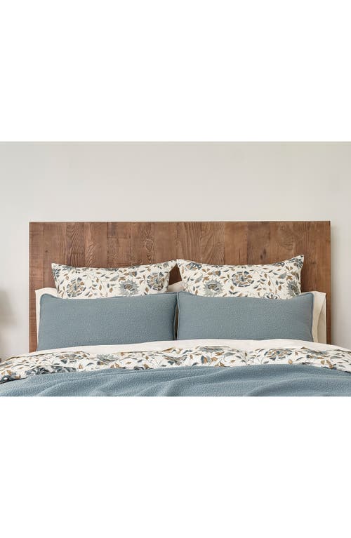 Coyuchi Cascade Matelassé Organic Cotton Blanket In Blue
