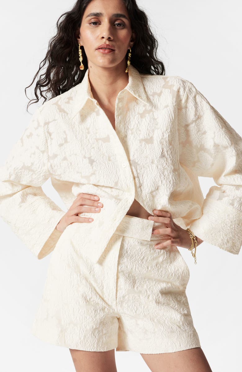 & Other Stories Matelassé Shorts, Alternate, color, White Light