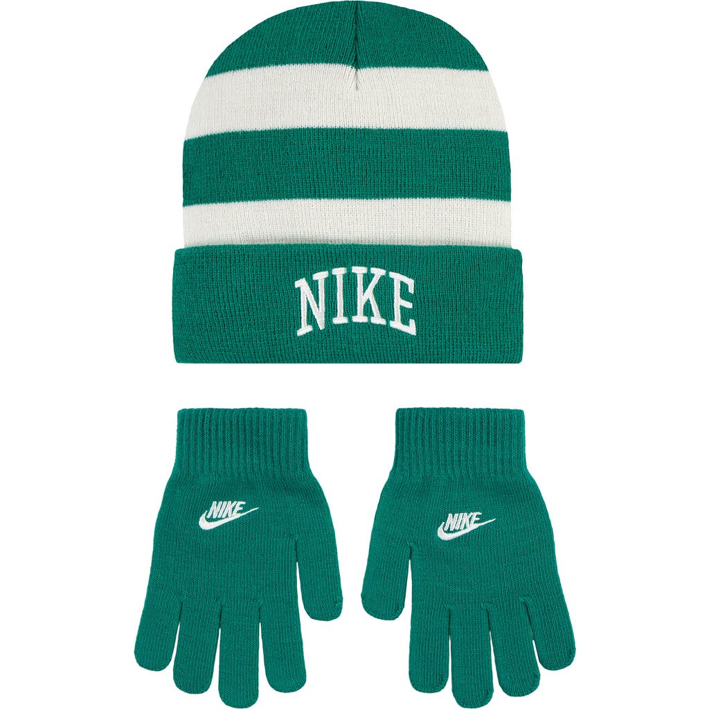 Nike Chunky Stripe Peak Beanie In Green