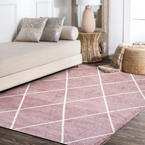 Jonathan Y Cole Minimalist Diamond Trellis Area Rug In Red/white