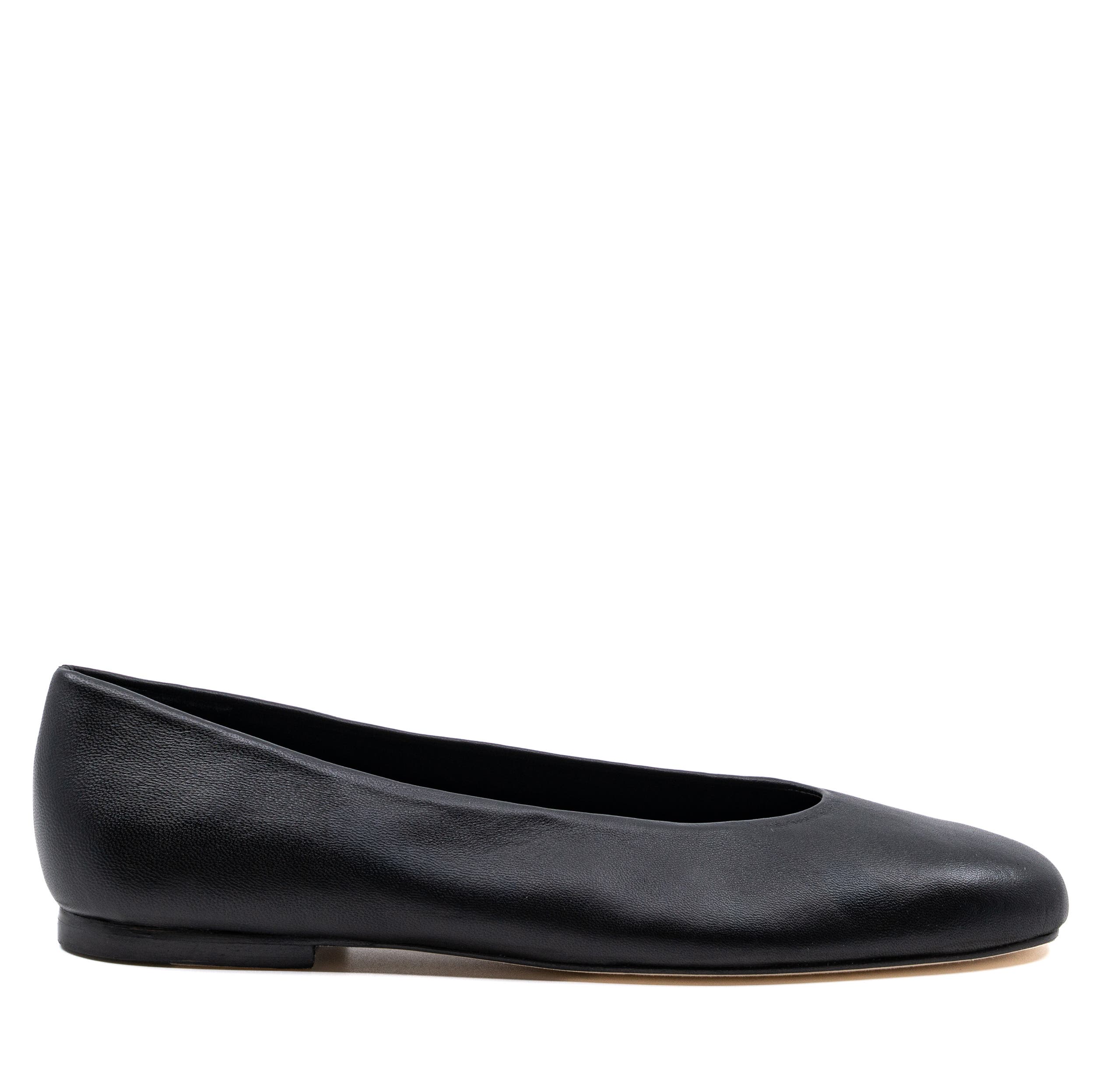 Andrea Gomez Dalia Leather Ballerina Flat, Main, color, Black