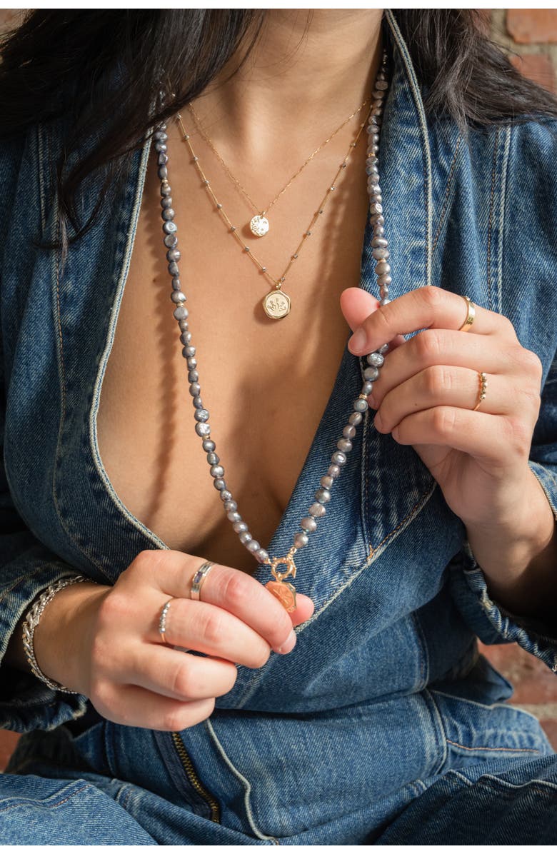 ELLIOT YOUNG MINI 14K DIAMOND FLOWER PENDANT NECKLACE, Alternate, color, Gold