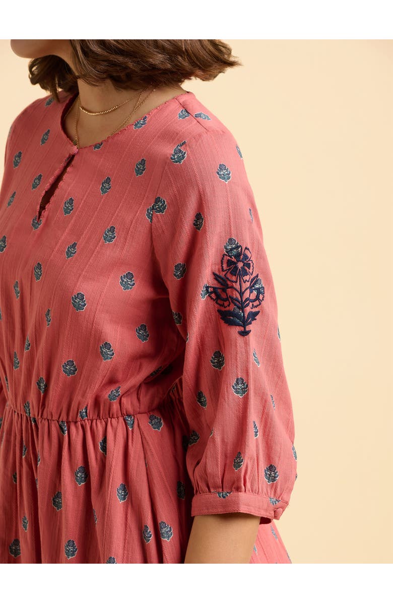 Brakeburn Rolling 3/4 Sleeve Round Neck Midi Dress, Alternate, color, Pink