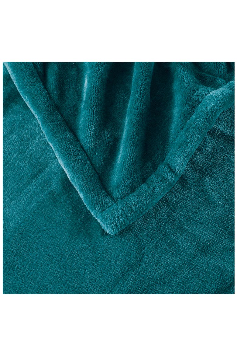 Plush Heated Throw Blanket - 70" x 60", Alternate, color, TEAL