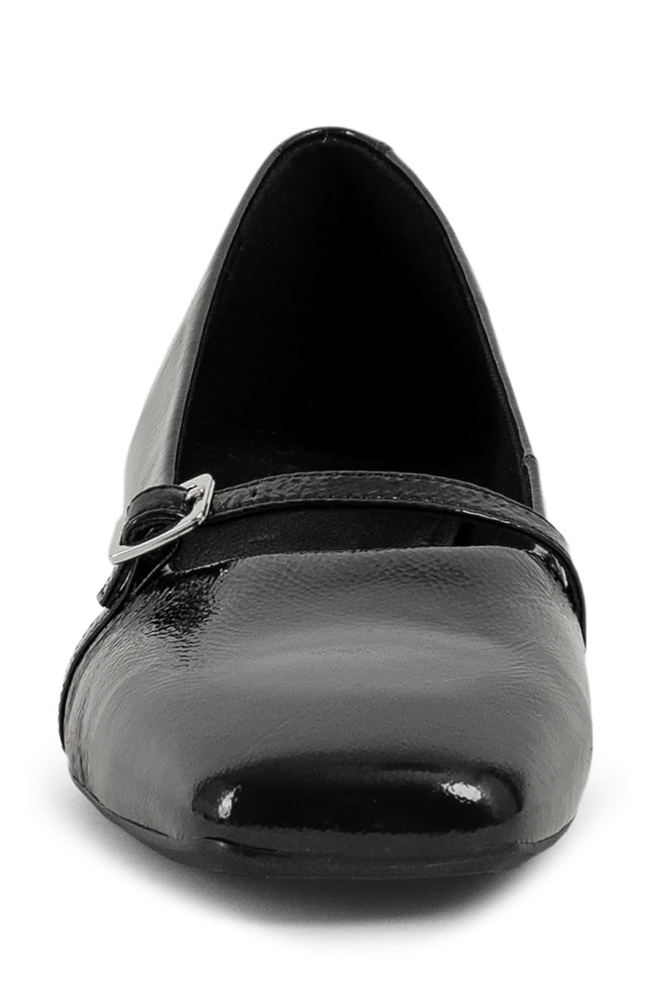 Vagabond Shoemakers Debbi Pump, Alternate, color, Black