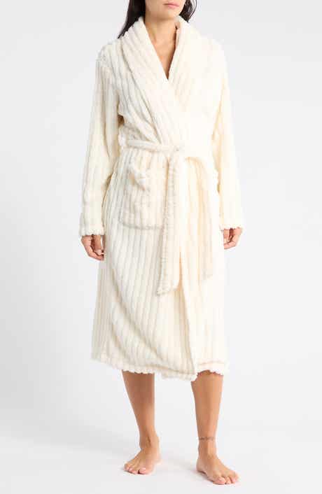 Textured Plush Fleece Robe