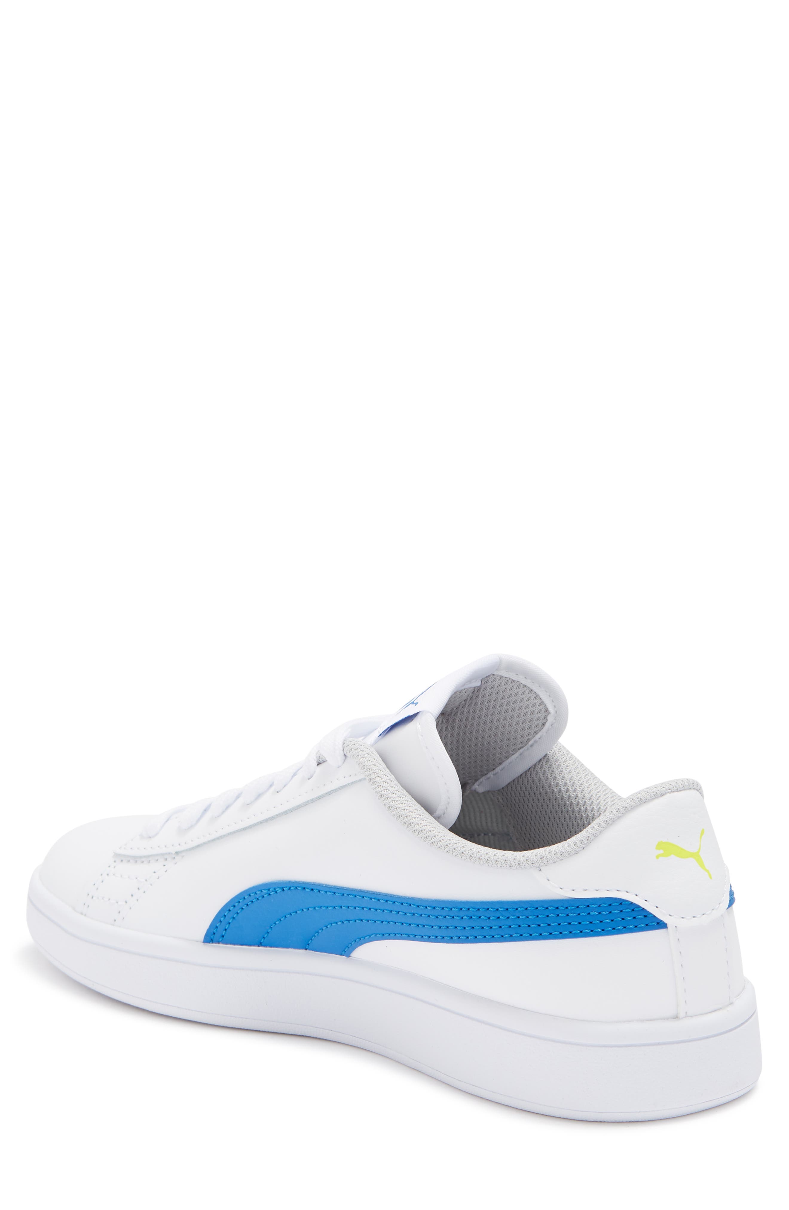 PUMA Smash V2 Sneaker, Alternate, color, 