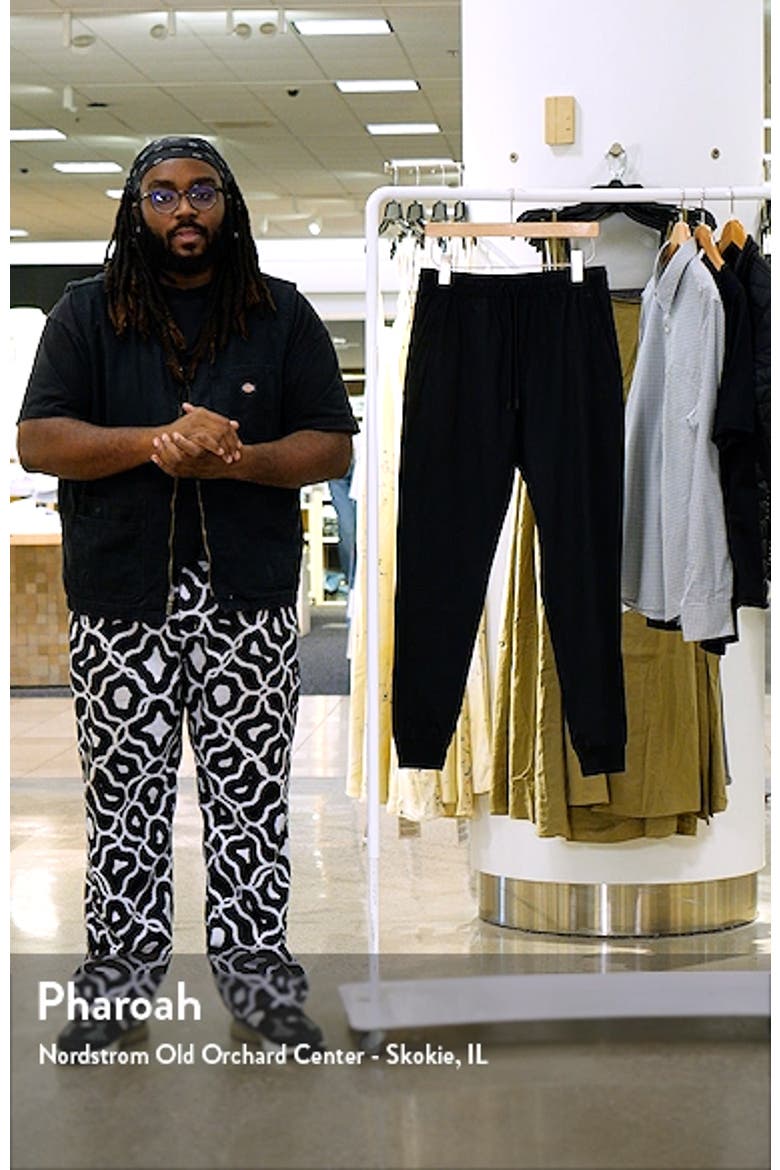 Stretch Warp Knit Coach's Slim Joggers video