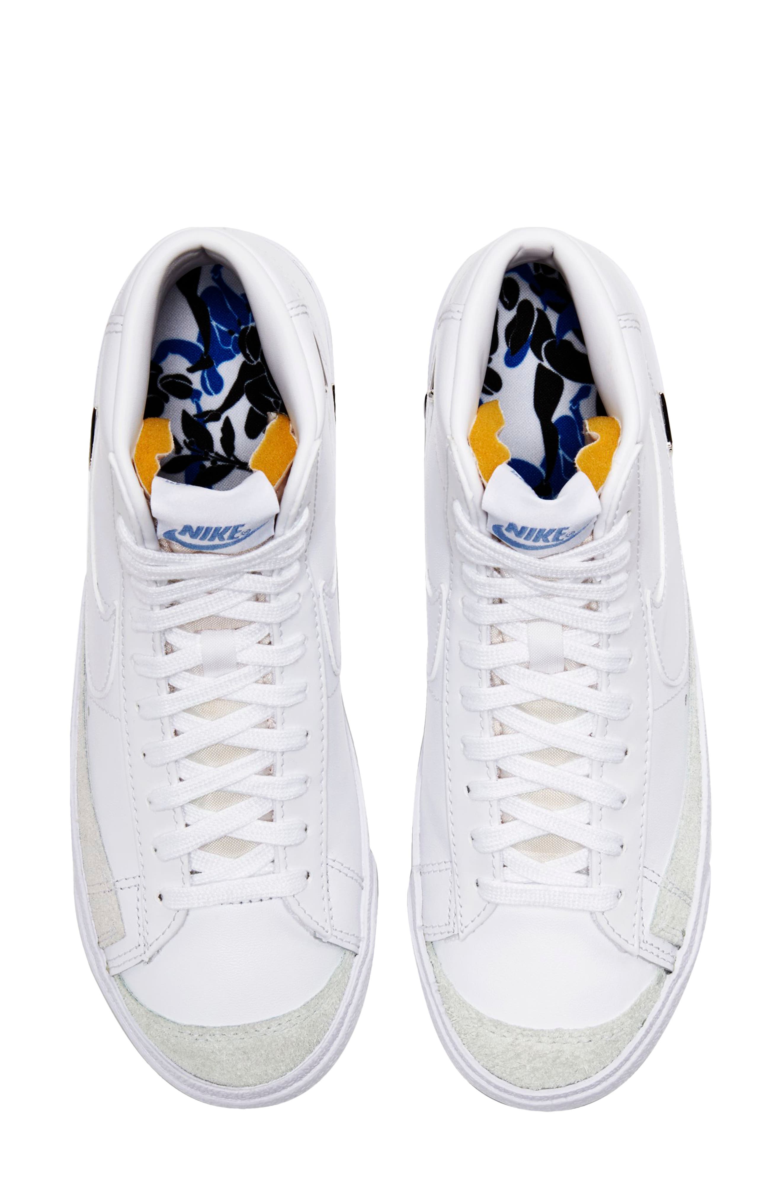 Nike Blazer Mid '77 SE High Top Sneaker, Alternate, color, 