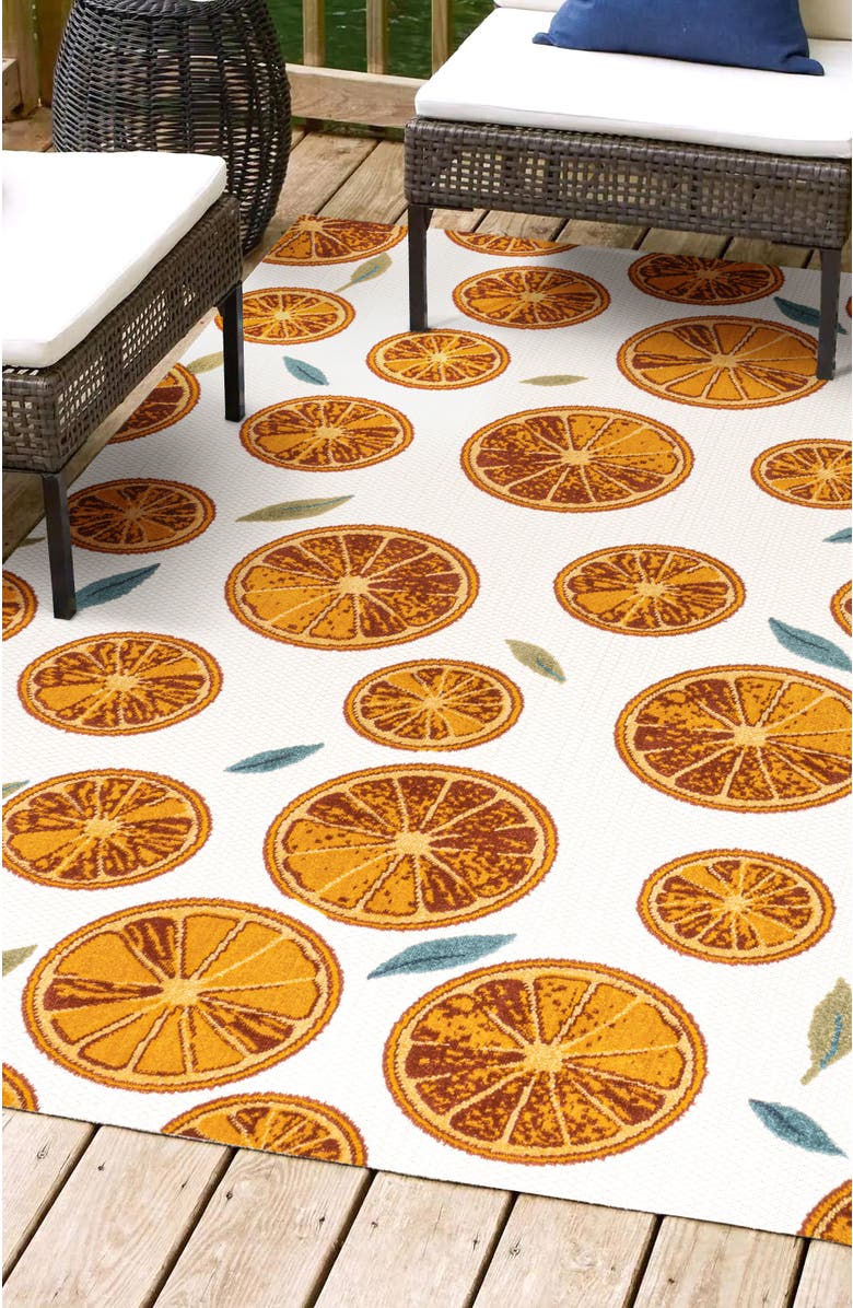 JONATHAN Y Aranciata Citrus Slice High-Low Indoor/Outdoor Area Rug, Alternate, color, Orange/Cream