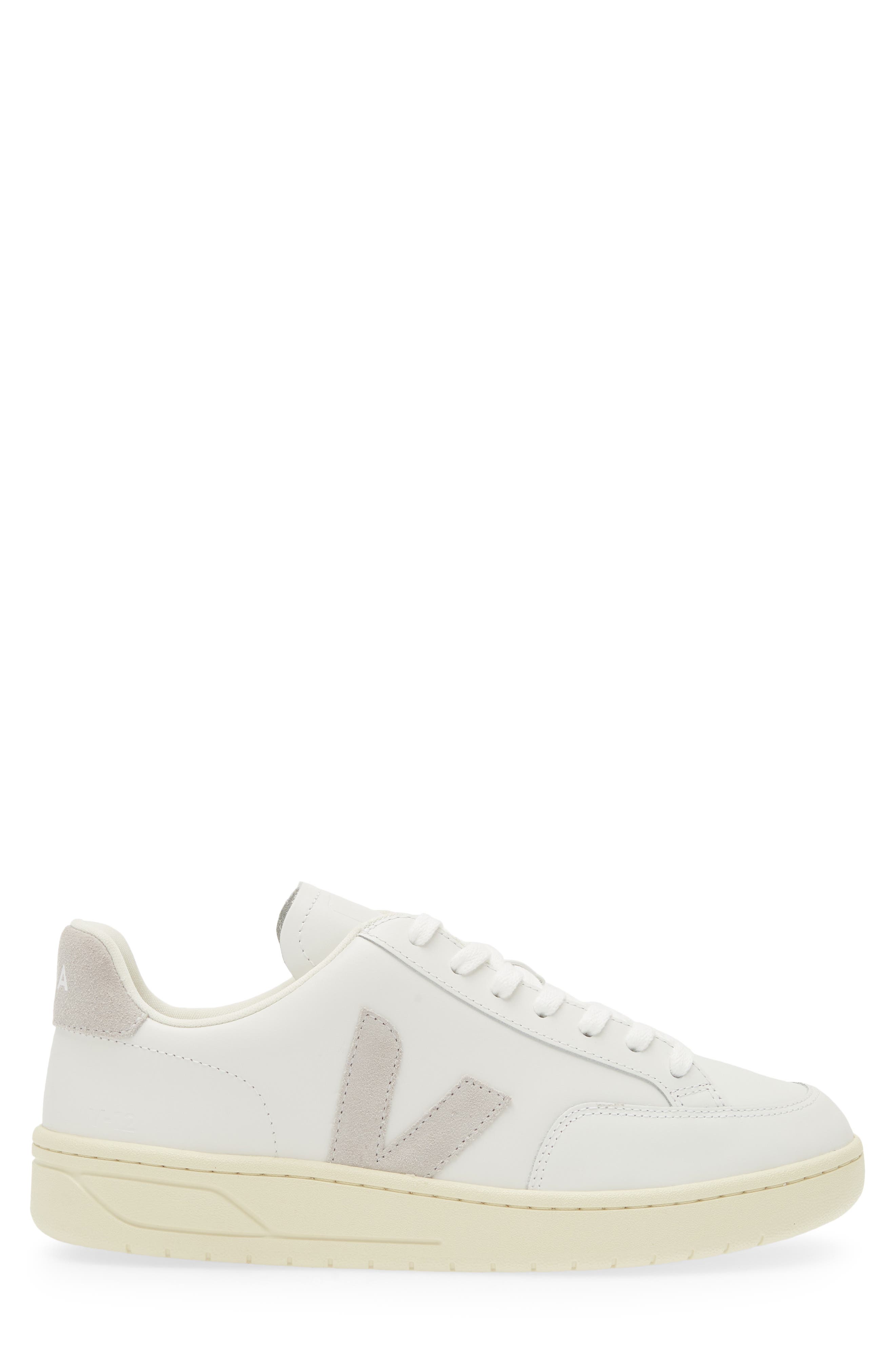 Veja V-12 Sneaker, Alternate, color, 
