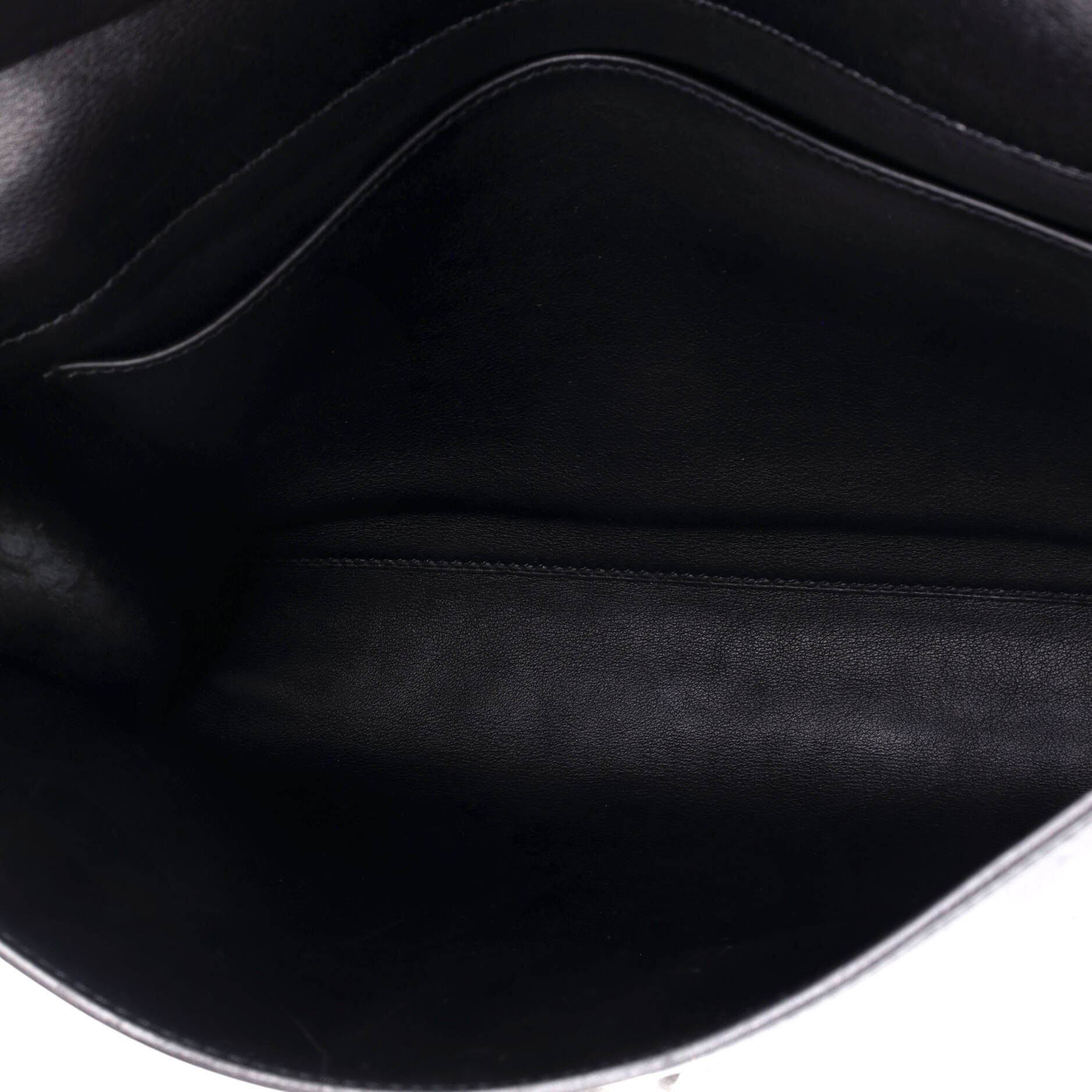 Pre-Owned Hermes Sac a Depeches Messenger Bag Evergrain 29, Alternate, color, Noir