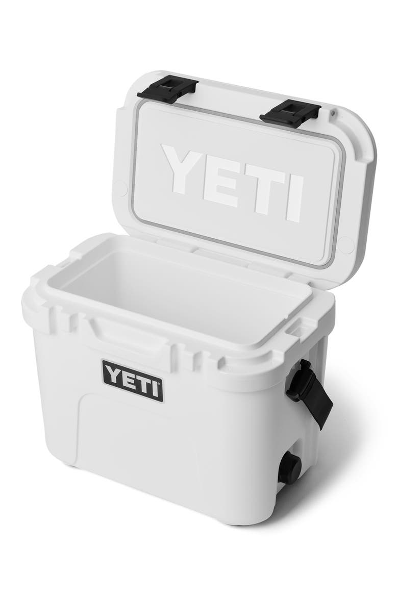 Roadie 15 Cooler, Alternate, color, WHITE