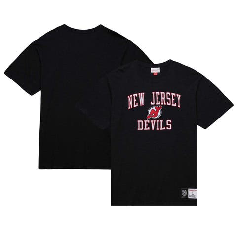 Men
s Mitchell 
Ness Black New Jersey Devils Legendary Slub T-Shirt