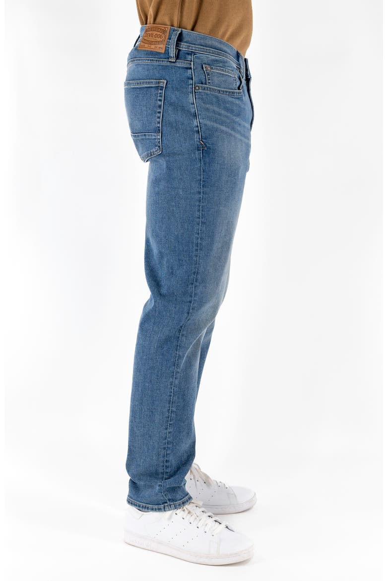 Athletic Fit Jeans (Nordstrom Exclusive), Alternate, color, SWANSBORO
