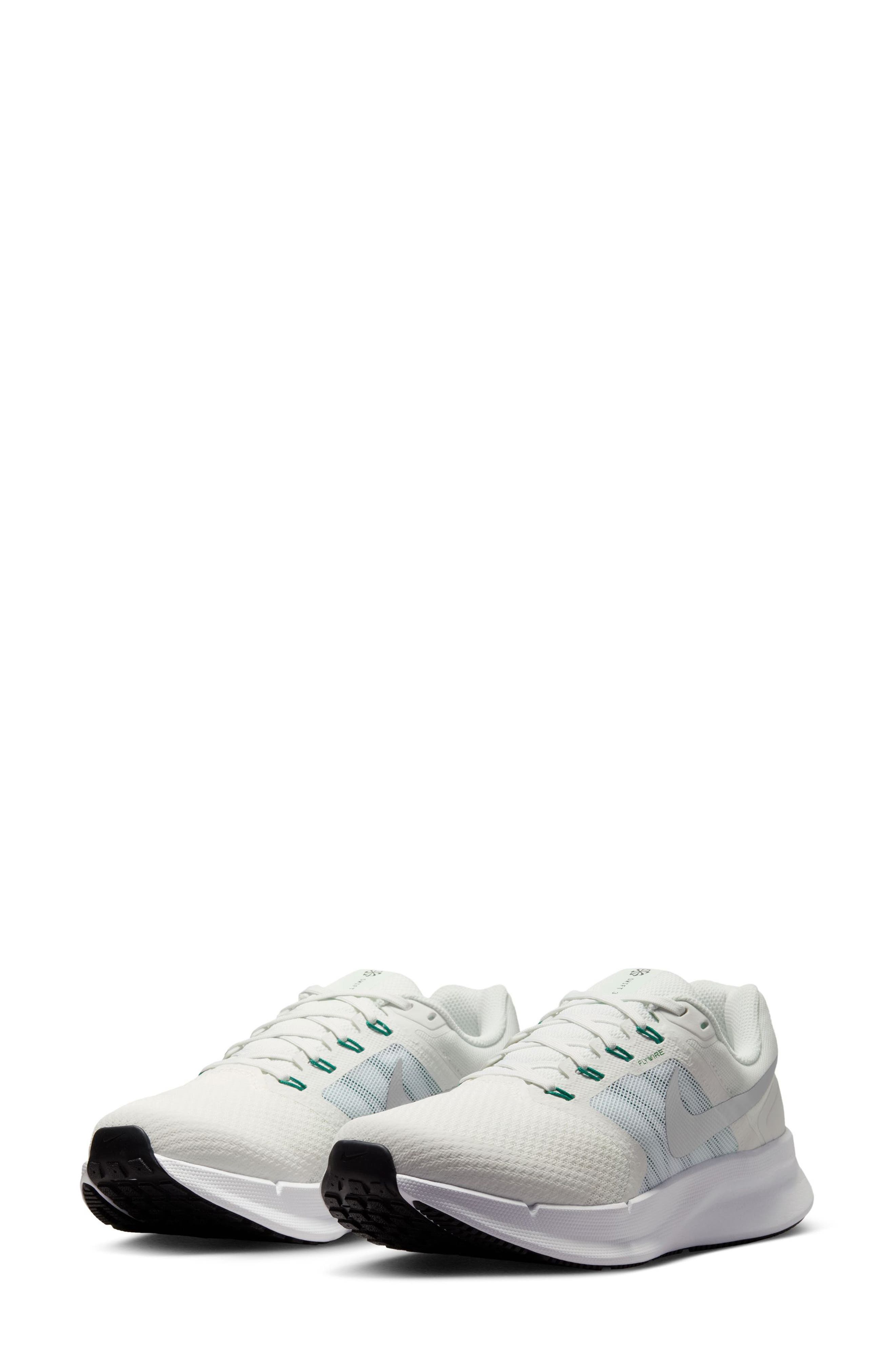  Summit White/ Metallic Silver