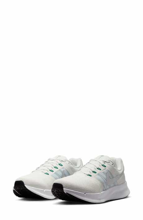 Nike Run Swift 3 Running Shoe