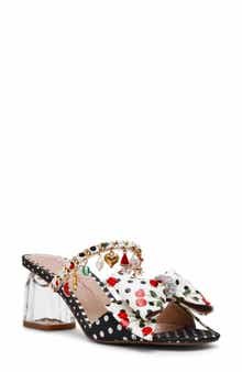 Kayleen Sandal