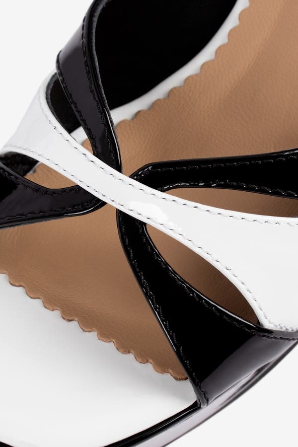 Fortezza Block Heel Platform Sandals, Alternate, color, Black / White