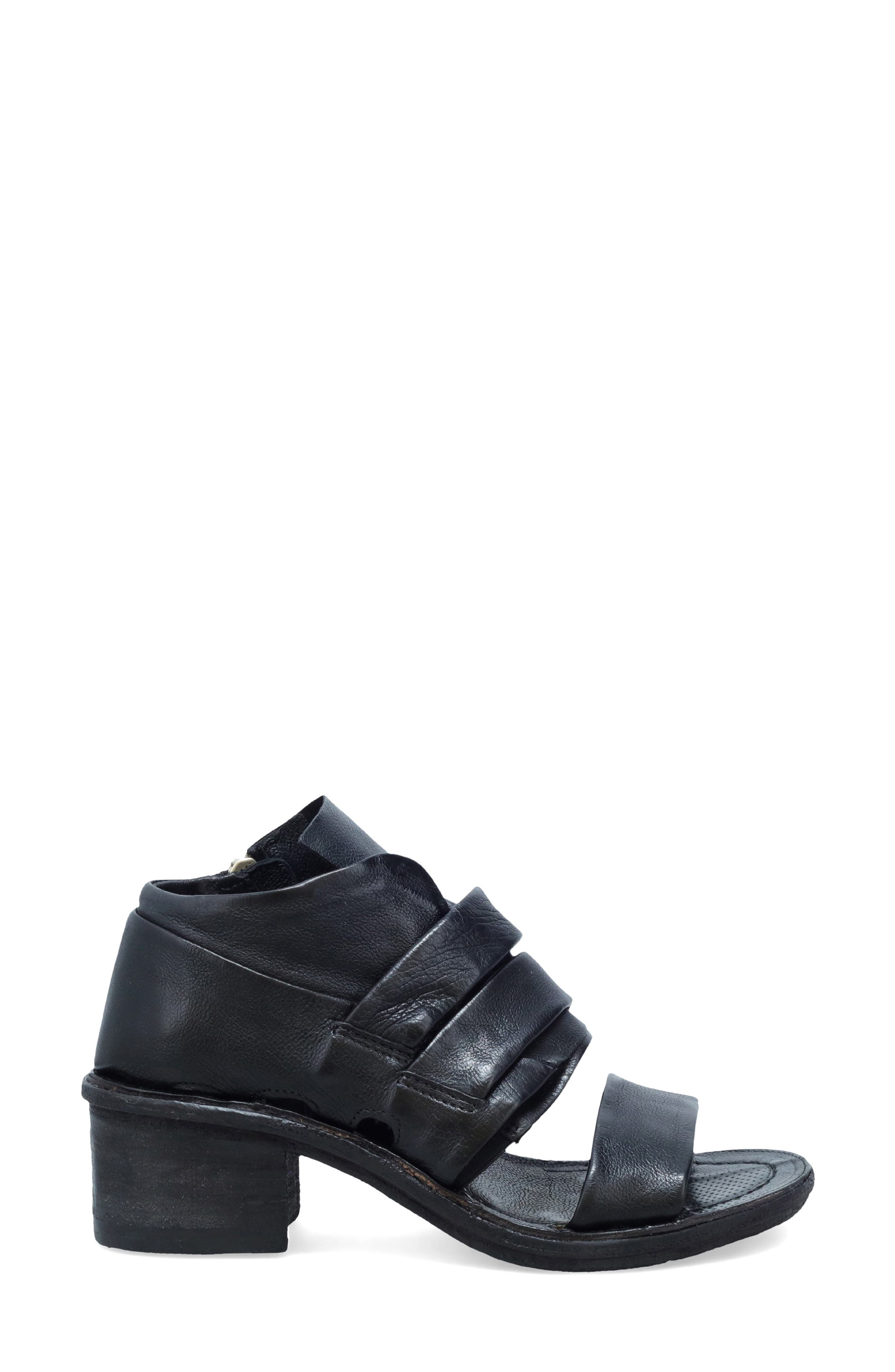 Kayne Sandal, Alternate, color, BLACK