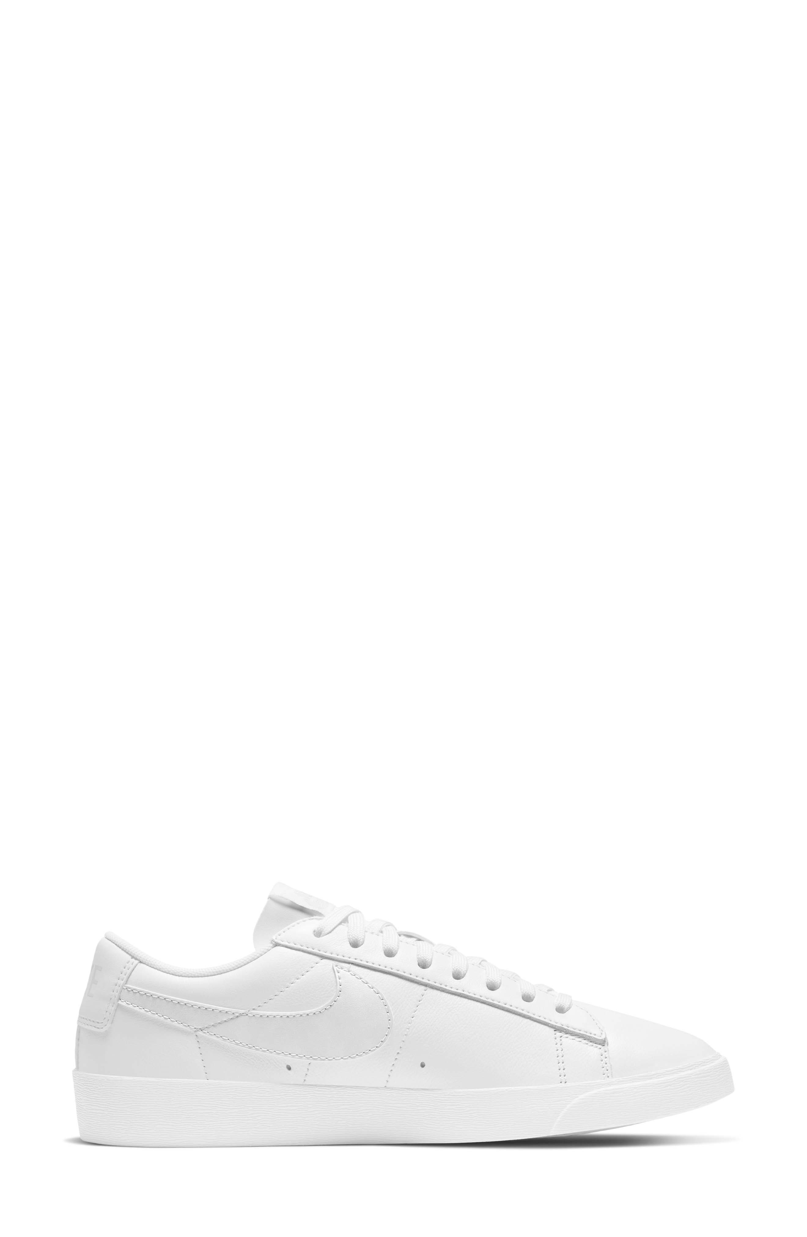Blazer Low SE Sneaker, Alternate, color, WHITE/ WHITE/ WHITE