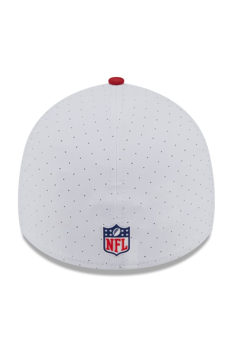 Men's New Era  White/Red Tampa Bay Buccaneers 2025 NFL Training Camp 39THIRTY Flex Hat, Alternate, color, White