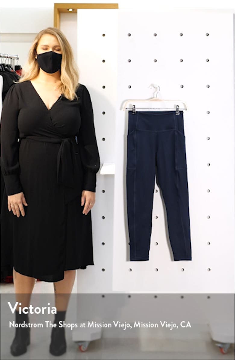 Pocket Crop Leggings, sales video thumbnail