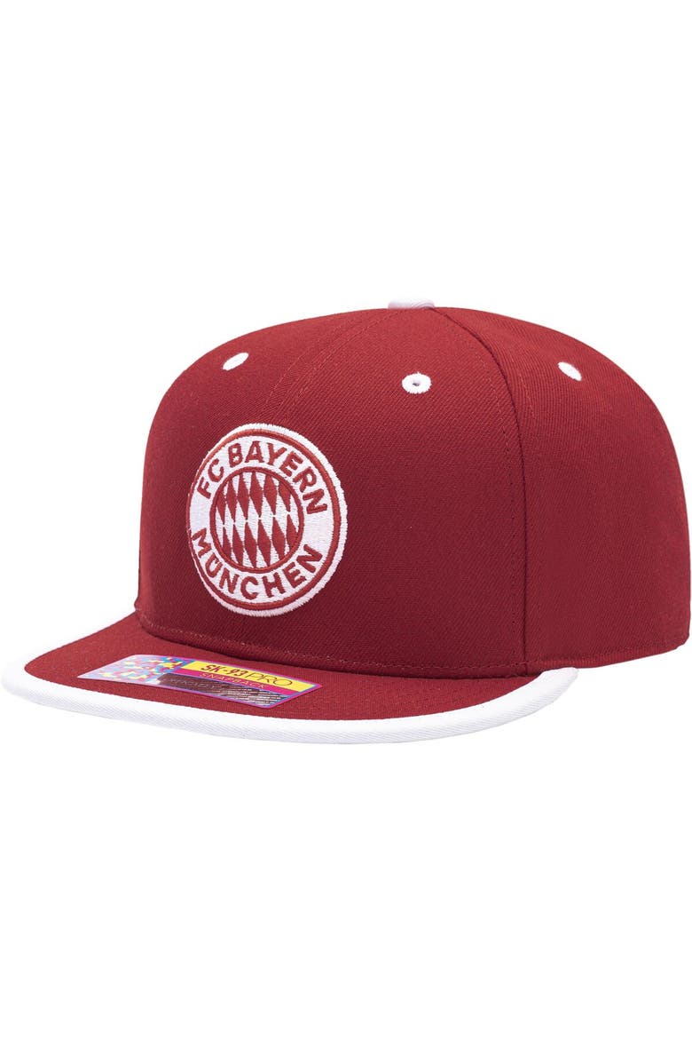 Men's Red Bayern Munich Tape Snapback Hat, Main, color, Red
