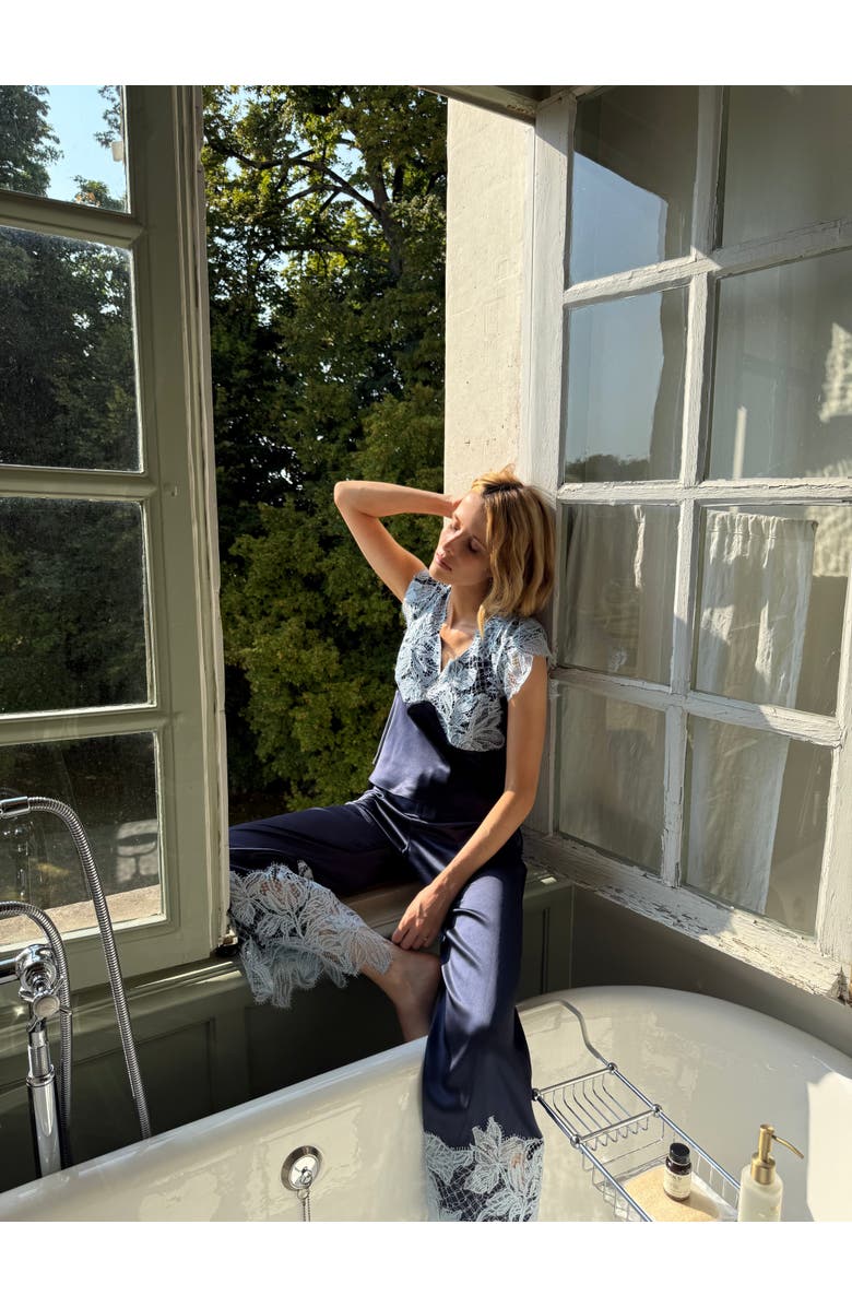 Scarlett Gasque The Jayne Top, Alternate, color, Navy