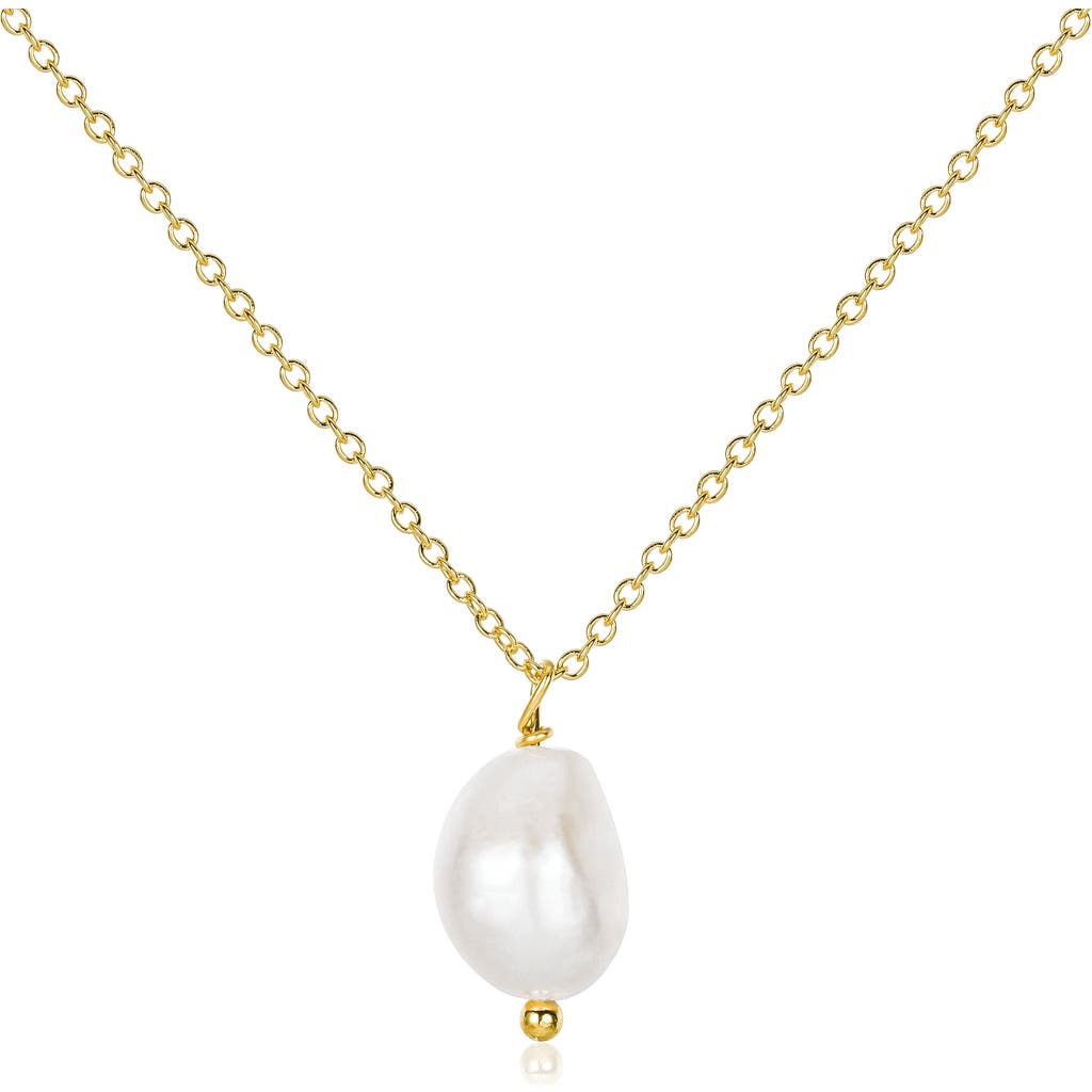 Untamed Petals Lexi Freshwater Pearl Pendant In Gold