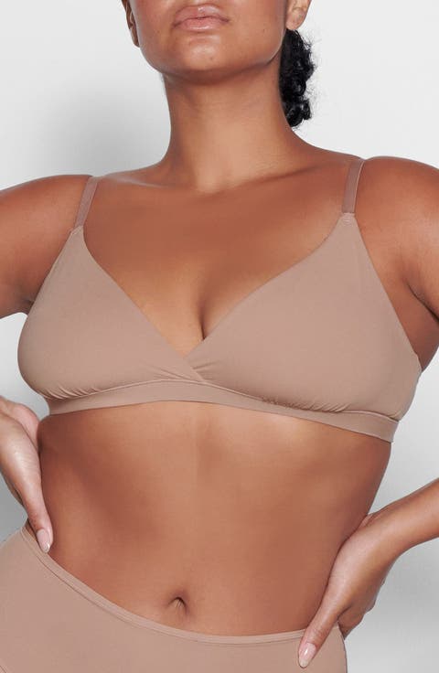 Fits Everybody Crossover Bralette (Regular & Plus)