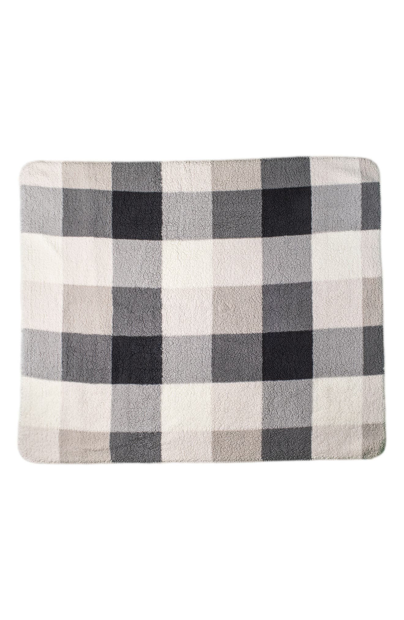 LUXE Faux Shearling Throw Blanket