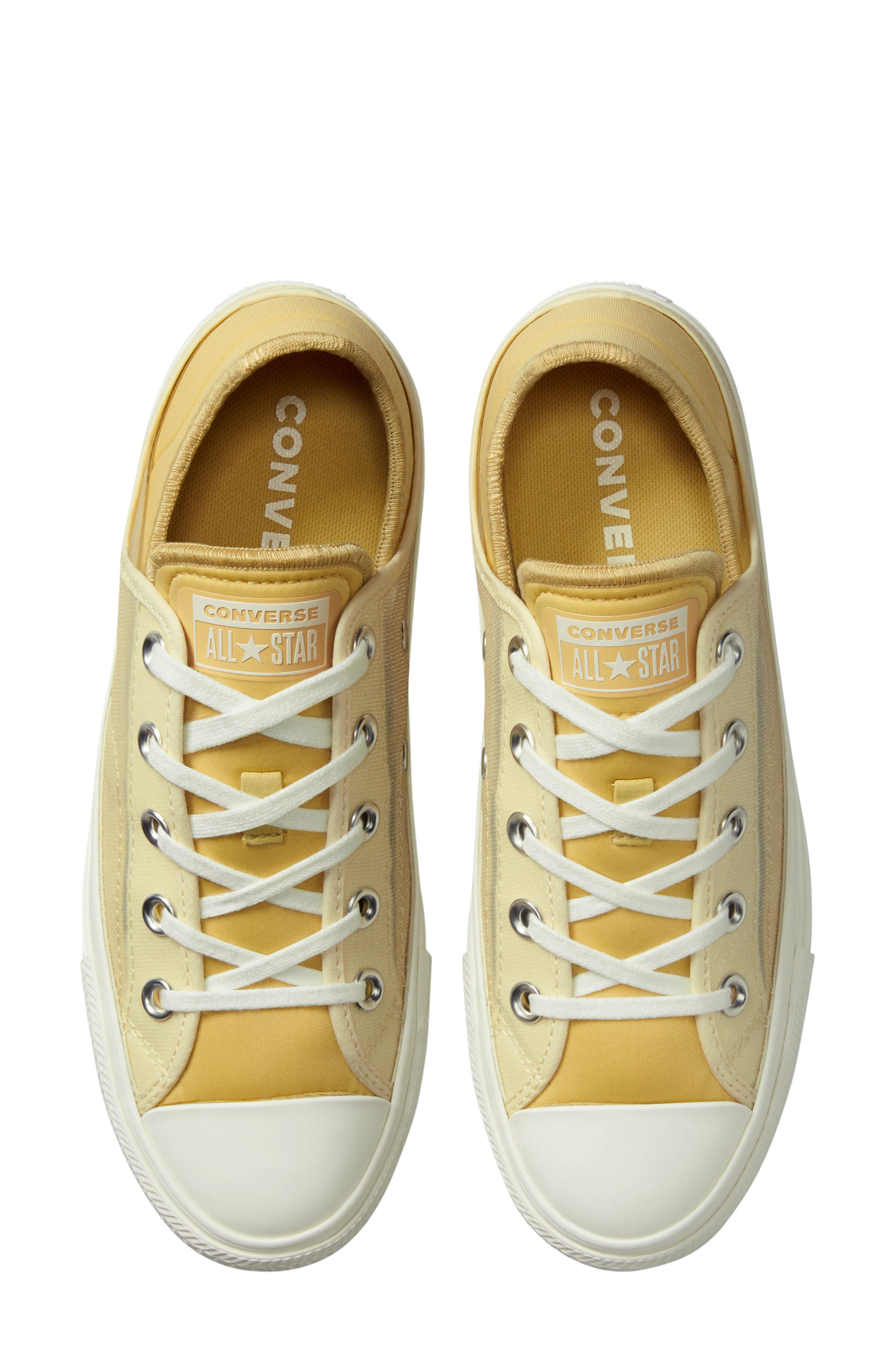 Converse Chuck Taylor<sup>®</sup> All Star<sup>®</sup> Crush Heel Sneaker, Alternate, color, 