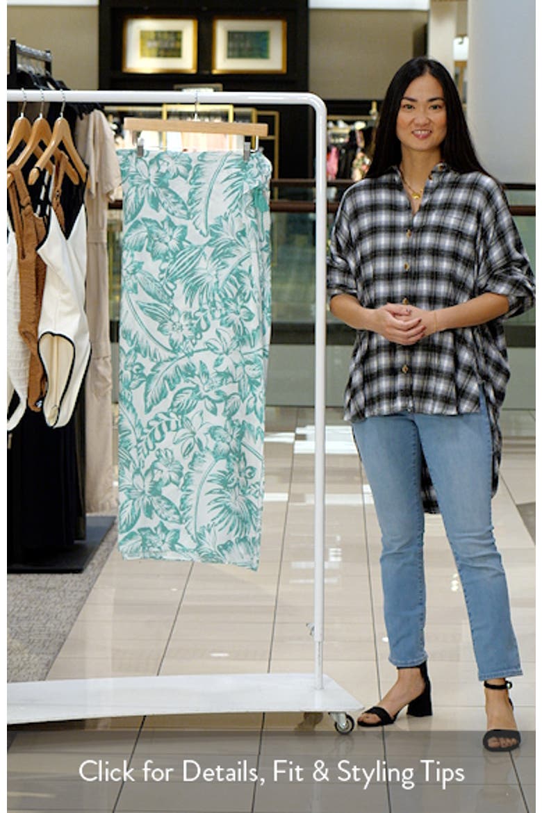 Batiki Cover-Up Pareo video