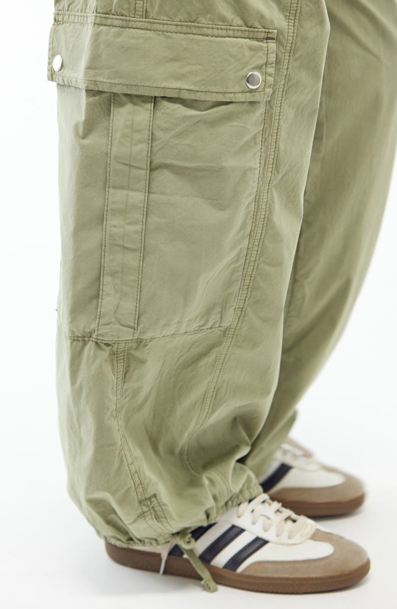 BDG Urban Outfitters Toni Cotton Cargo Pants, Alternate, color, 