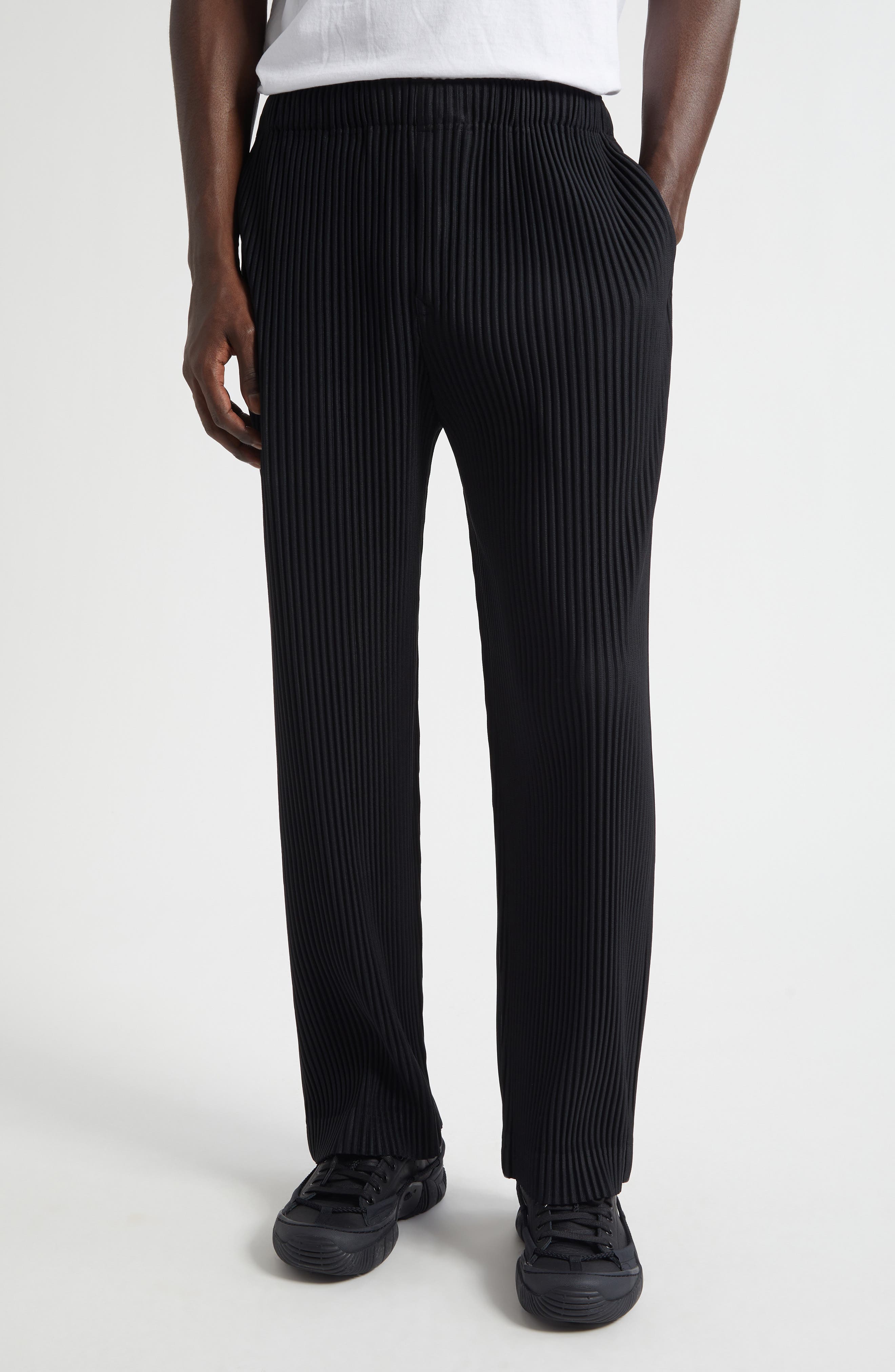 オムプリッセイッセイミヤケ/MONTHLY COLORS : SEPTEMBER Monthly Colors September Pleated Pants (Men) | Nordstrom