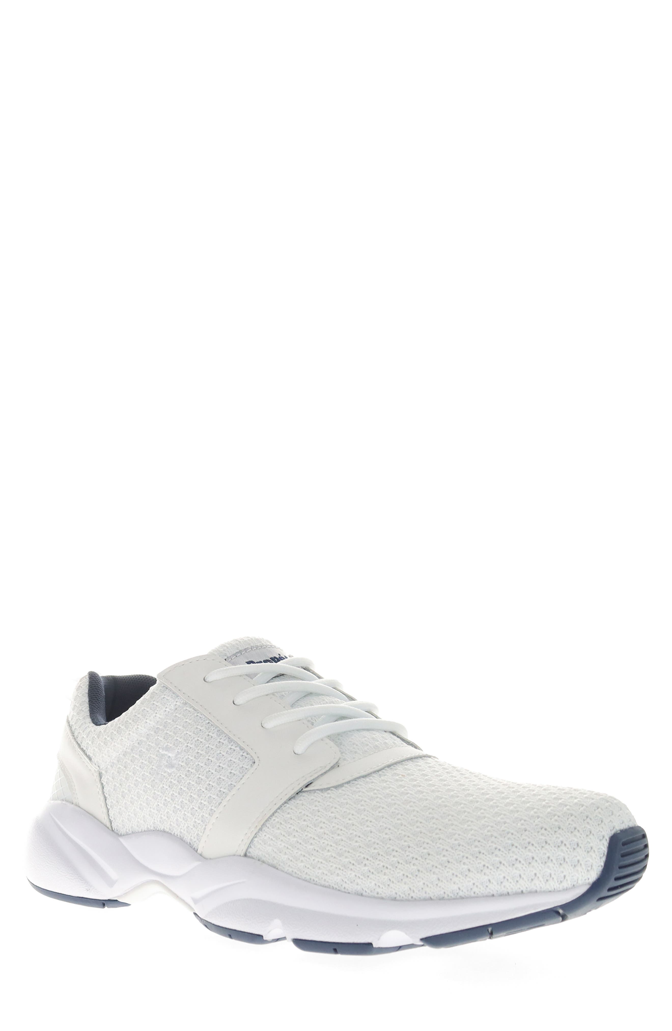 Propét Stability X Sneaker