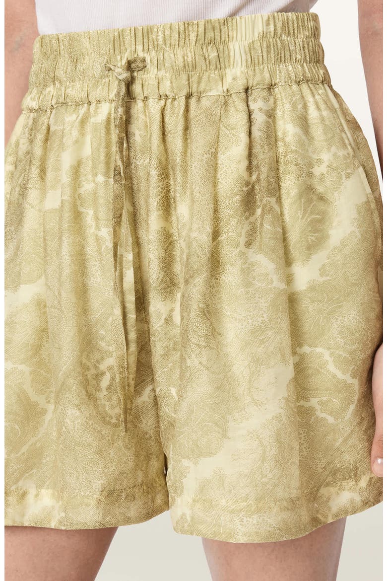 Isla Paisley Jacquard Shorts, Alternate, color, JOANNE GOLD GREEN