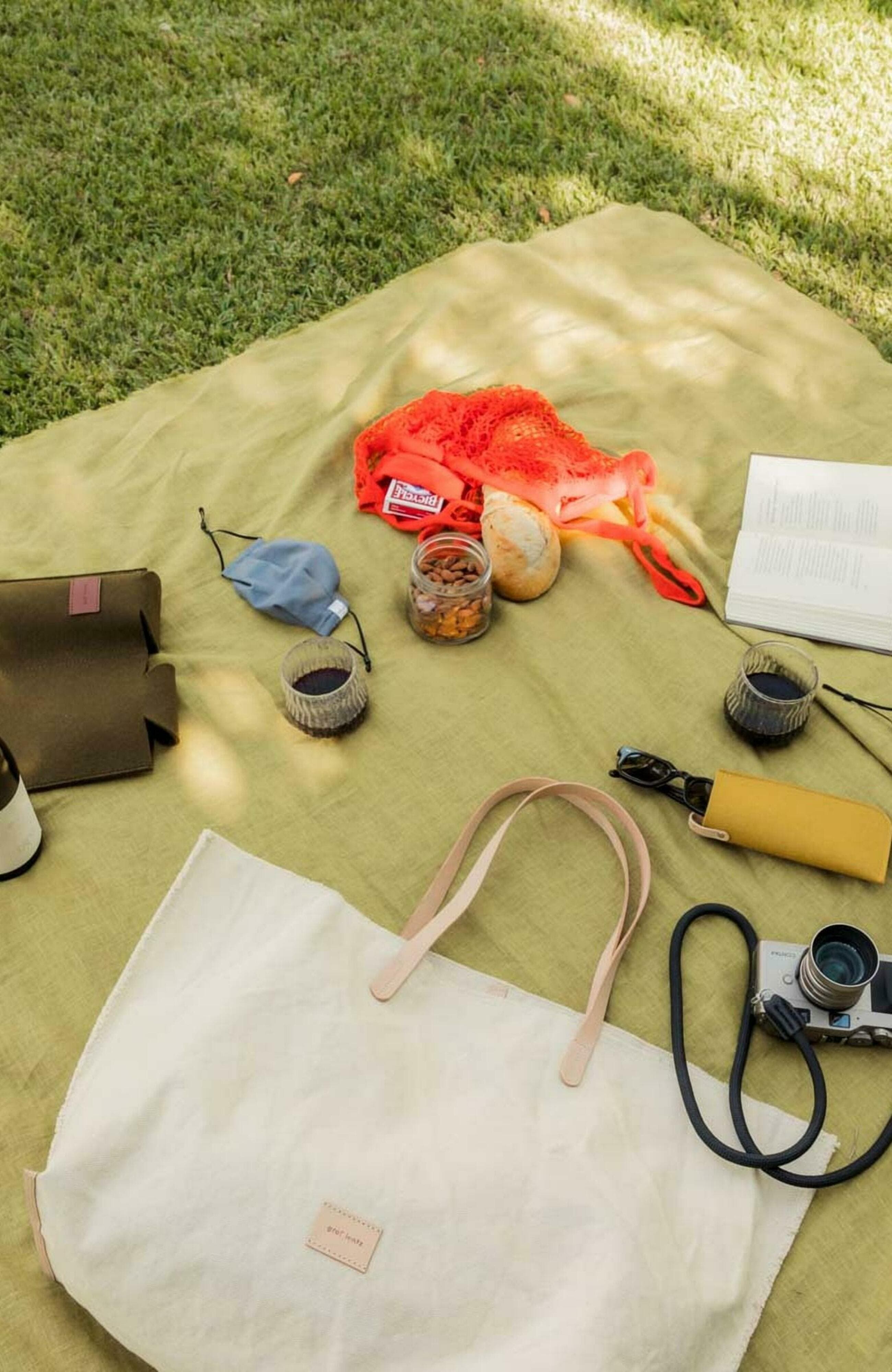 Graf Lantz Hana Canvas Boat Bag, Alternate, color, Natural