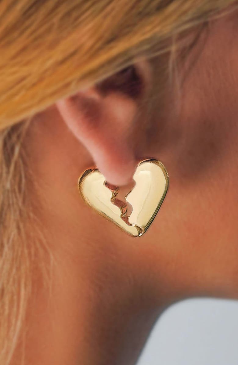 MARLYN SCHIFF Mariah Broken Heart Hoop Earrings, Alternate, color, Gold