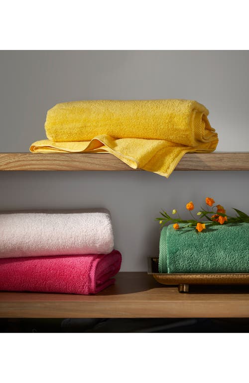 Matouk Milagro Fingertip Towel In Yellow